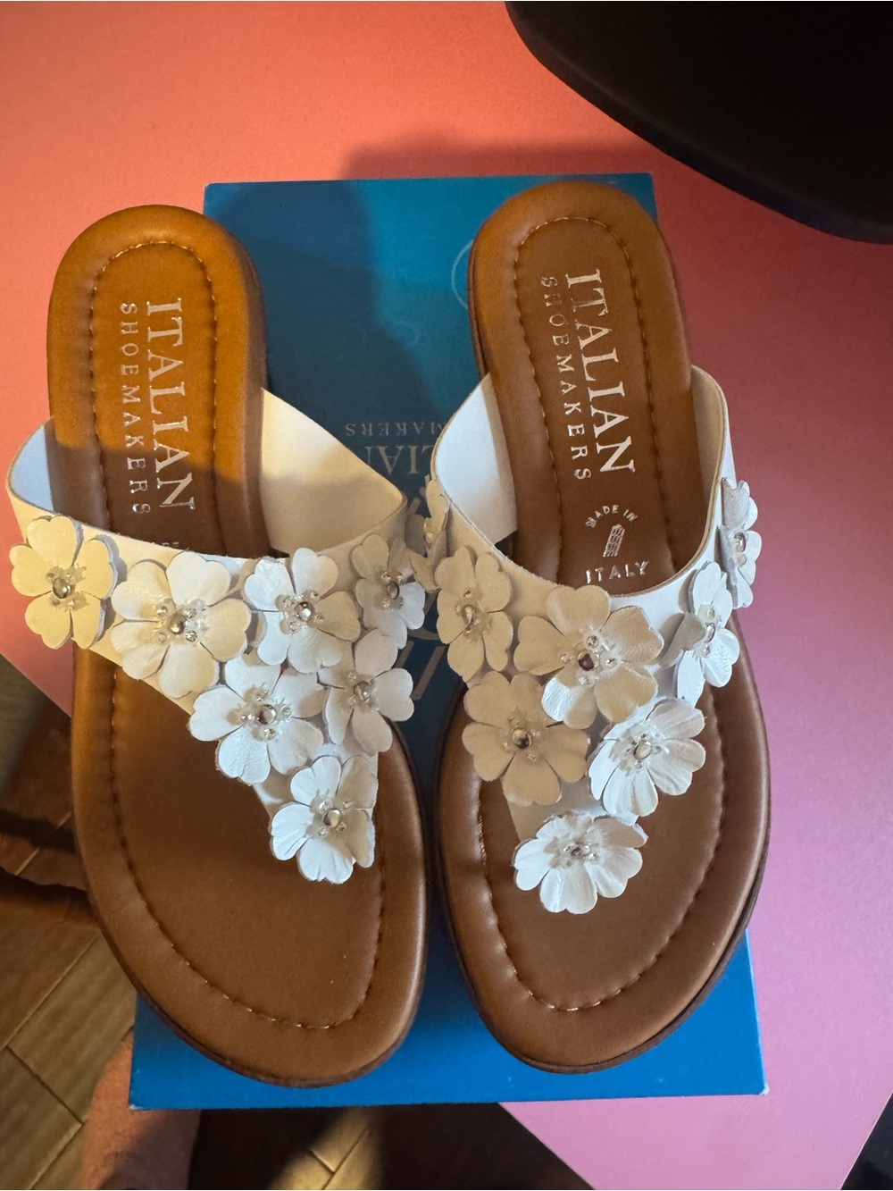 Italian Shoemakers White Floral Toe-Post Sandals